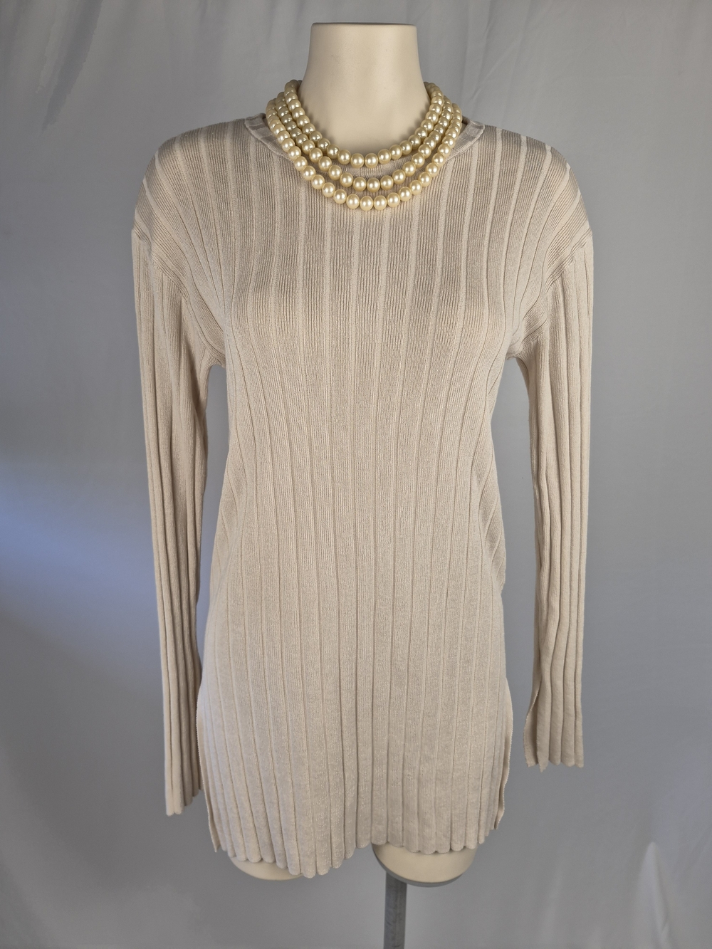 H&M Ribbed Crewneck Sweater in Light Beige